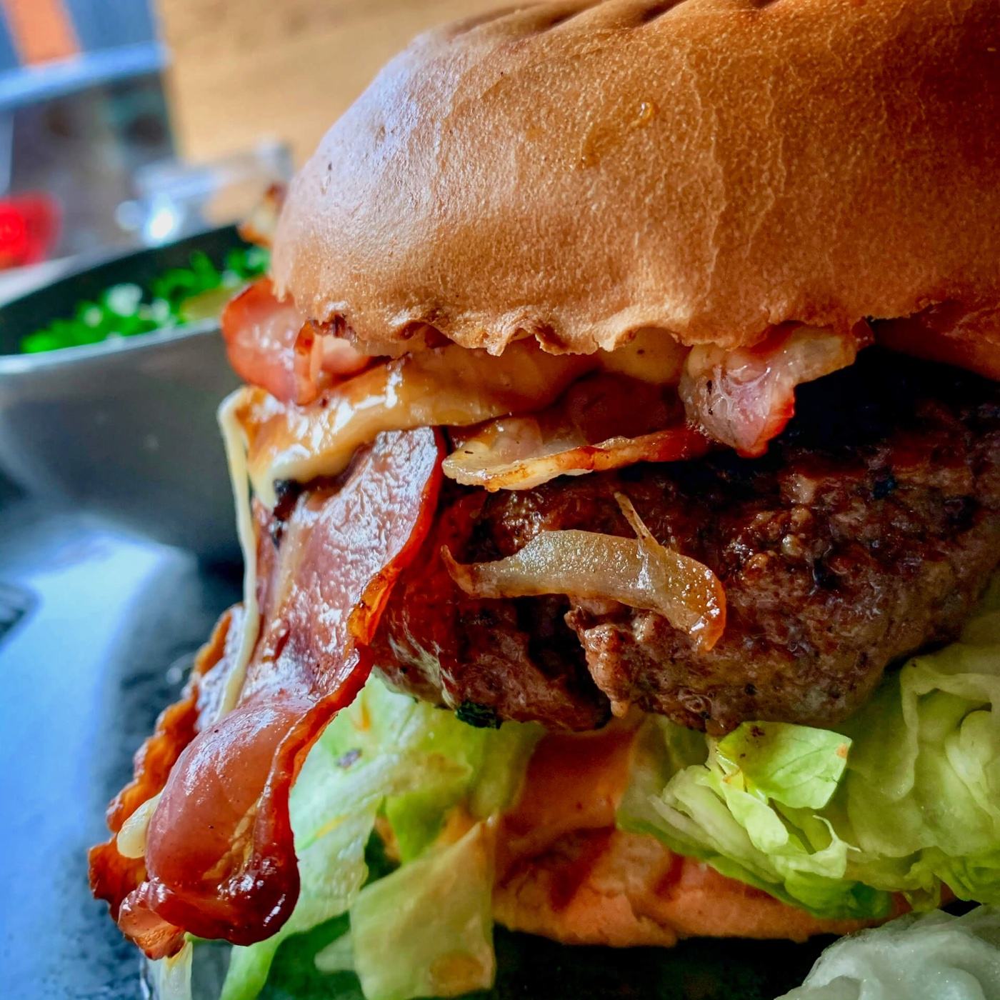 Backwood Burger im Ravensberg Basecamp Bad Sachsa